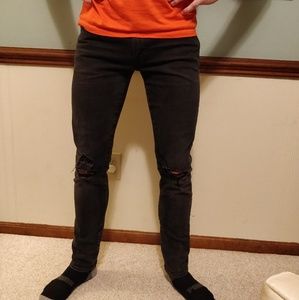 29x32 Men's Distressed Jeans